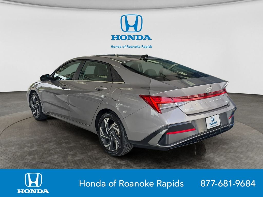 2025 Hyundai Elantra Limited