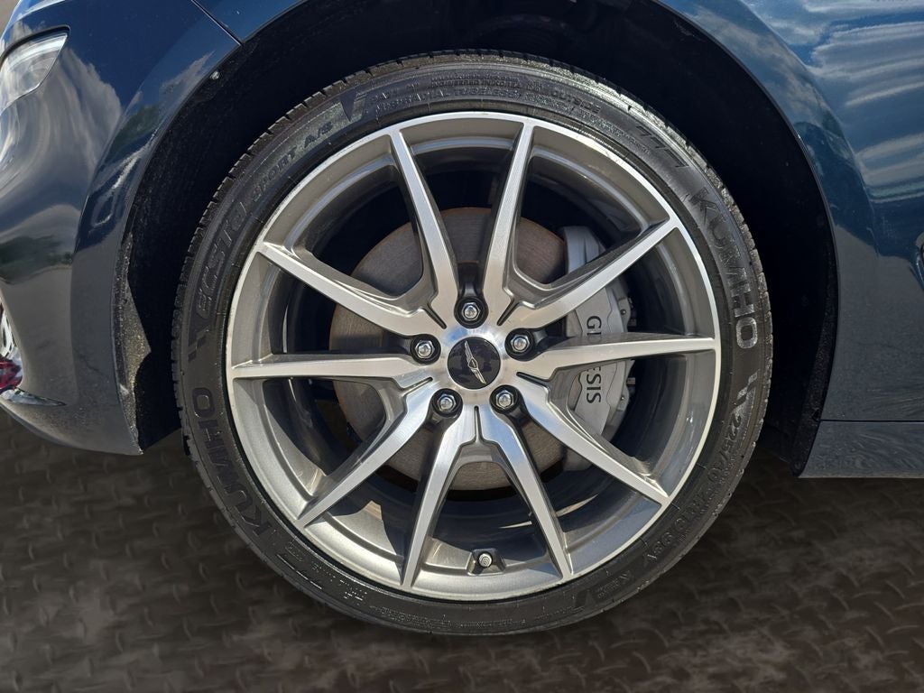 2025 Genesis G70 2.5T