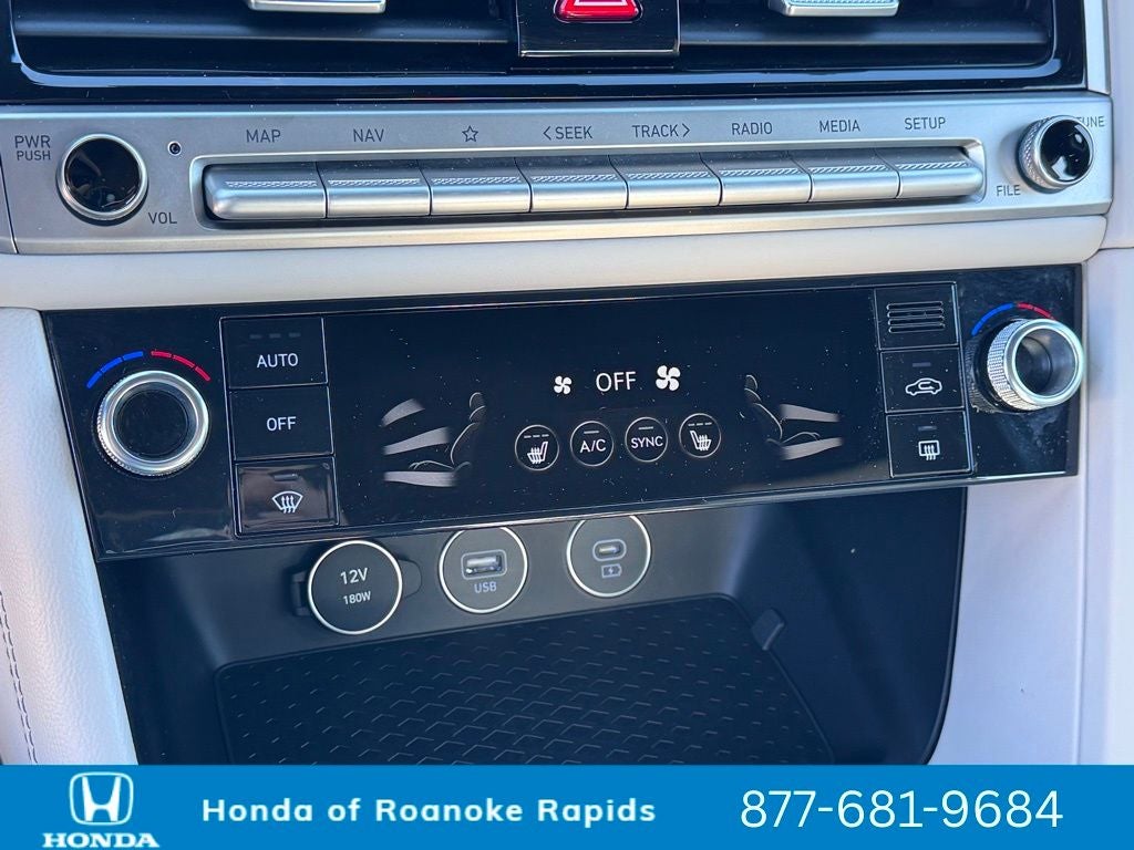 2024 Genesis G70 2.5T