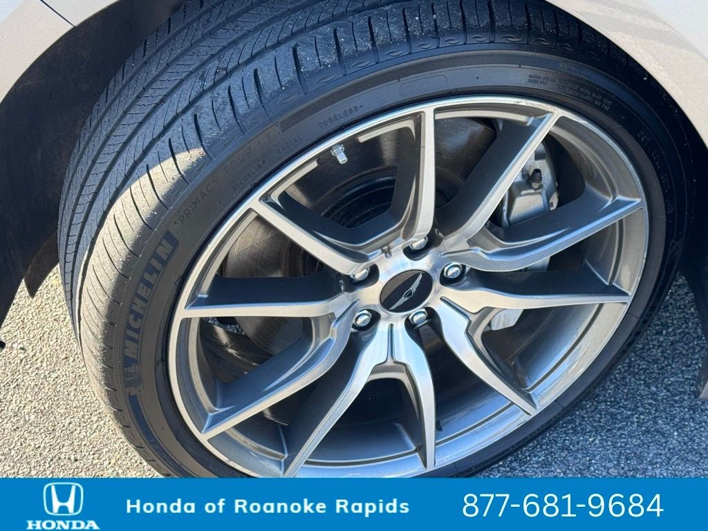 2024 Genesis G70 2.5T