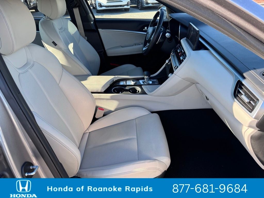 2024 Genesis G70 2.5T