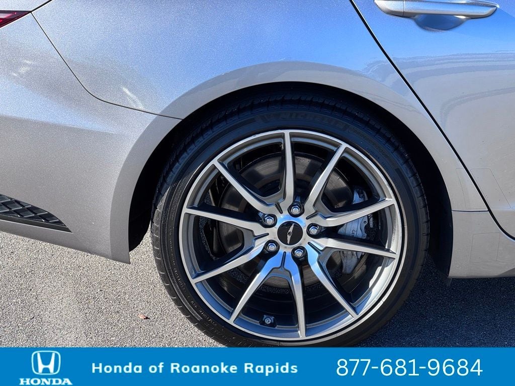 2024 Genesis G70 2.5T