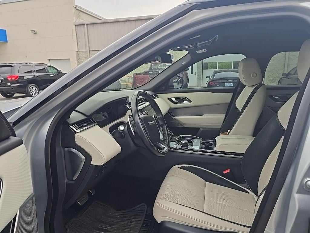 2019 Land Rover Range Rover Velar SE R-Dynamic