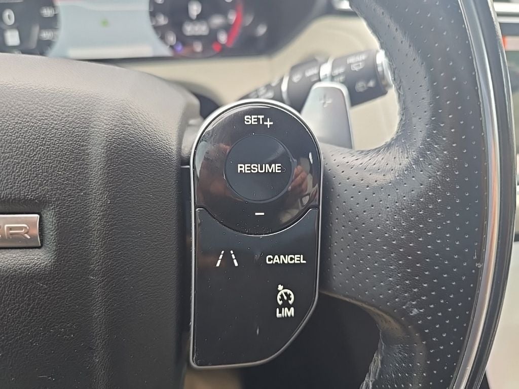 2019 Land Rover Range Rover Velar SE R-Dynamic