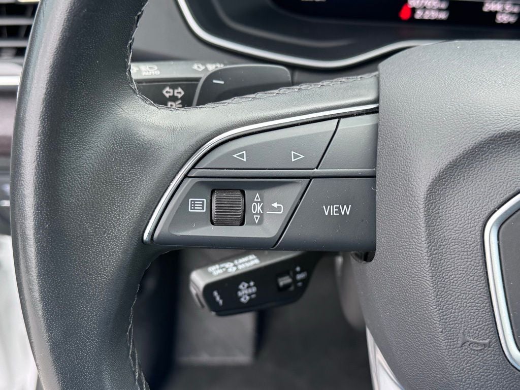 2024 Audi Q5 45 S line Premium quattro