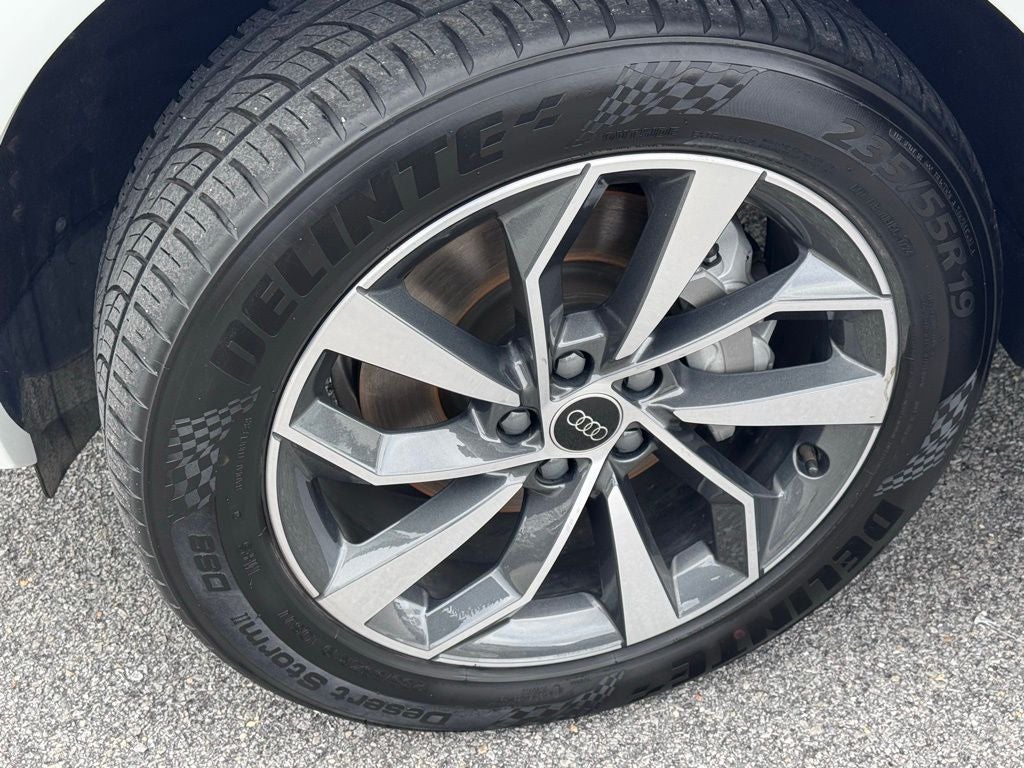 2024 Audi Q5 45 S line Premium quattro