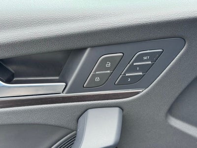 2024 Audi Q5 45 S line Premium quattro