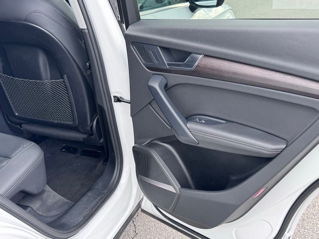 2024 Audi Q5 45 S line Premium quattro