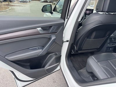 2024 Audi Q5 45 S line Premium quattro