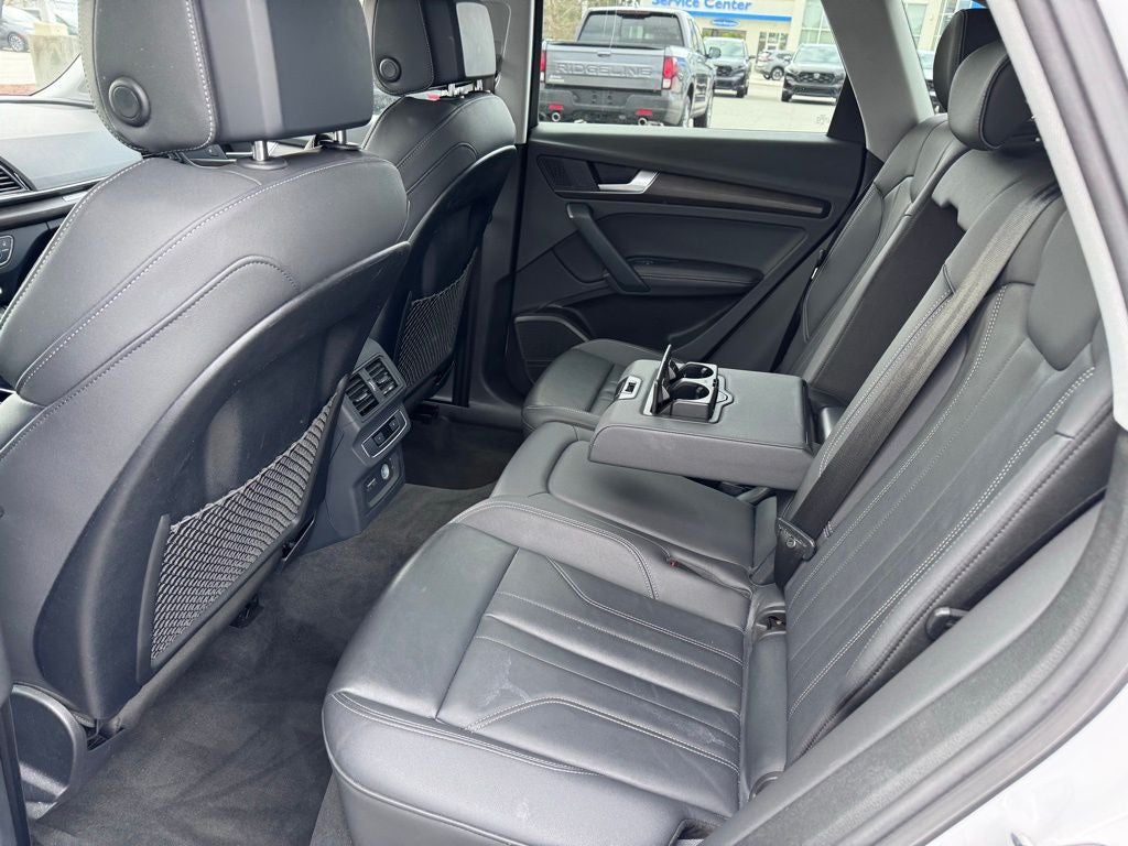 2024 Audi Q5 45 S line Premium quattro