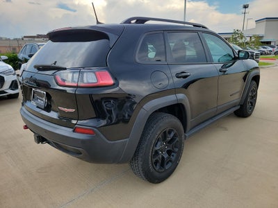 2023 Jeep Cherokee Trailhawk