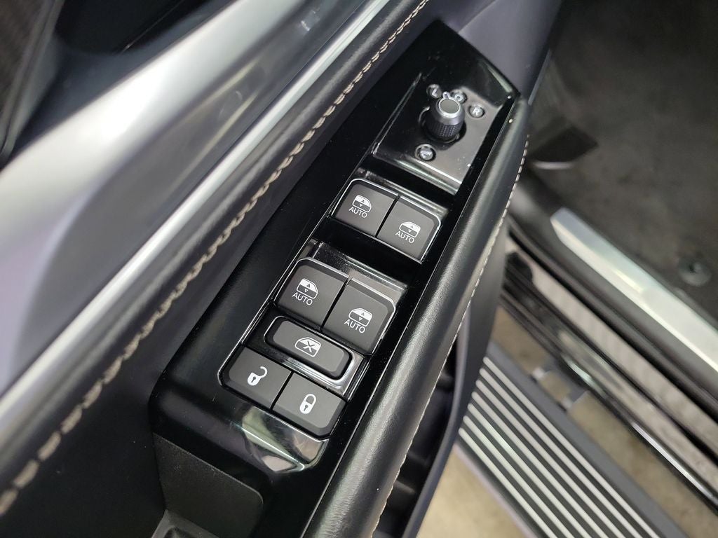 2024 Jeep Grand Wagoneer L Series II