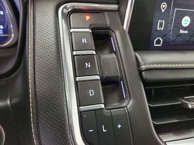 2023 GMC Yukon XL SLT