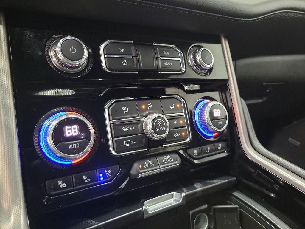 2022 GMC Yukon XL Denali