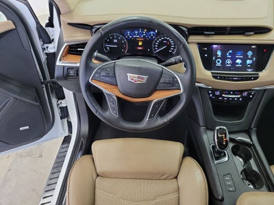 2017 Cadillac XT5 Platinum