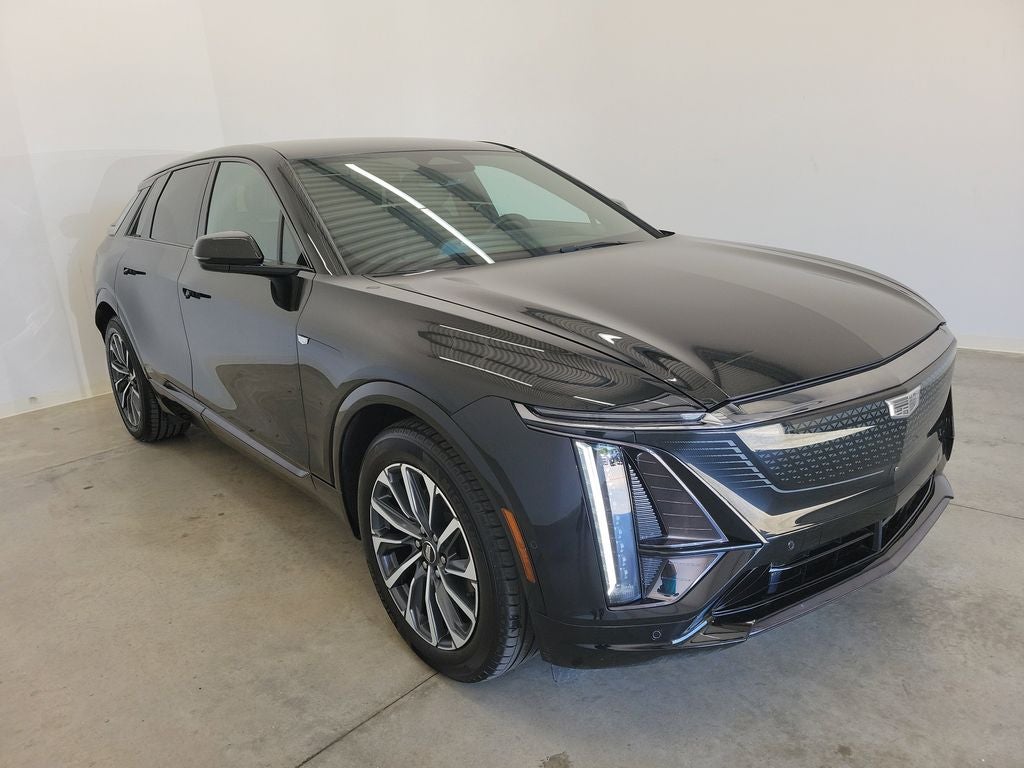 2024 Cadillac LYRIQ Sport