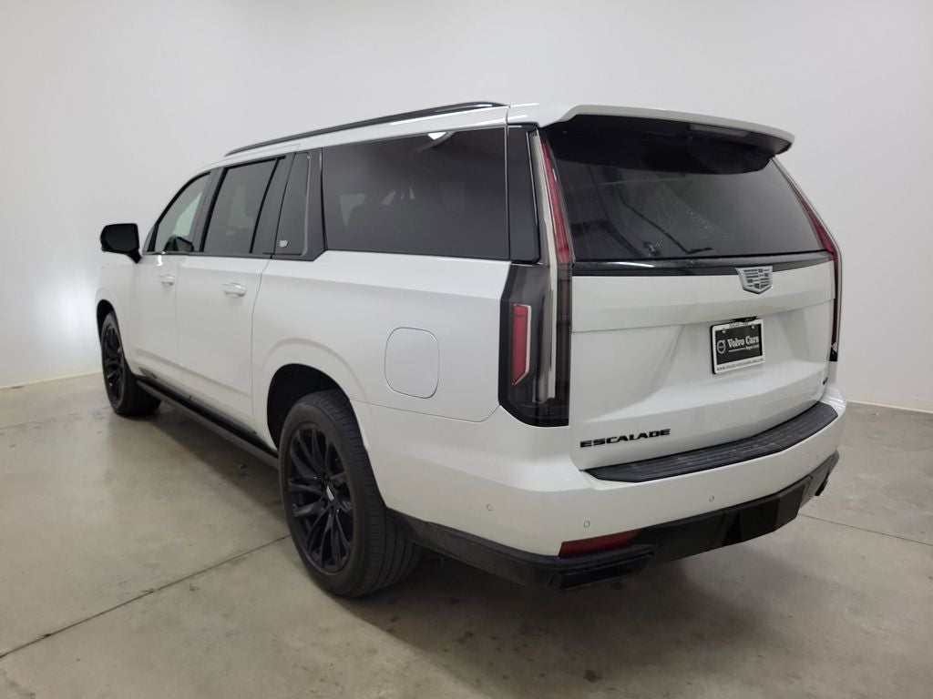2022 Cadillac Escalade ESV Sport Platinum