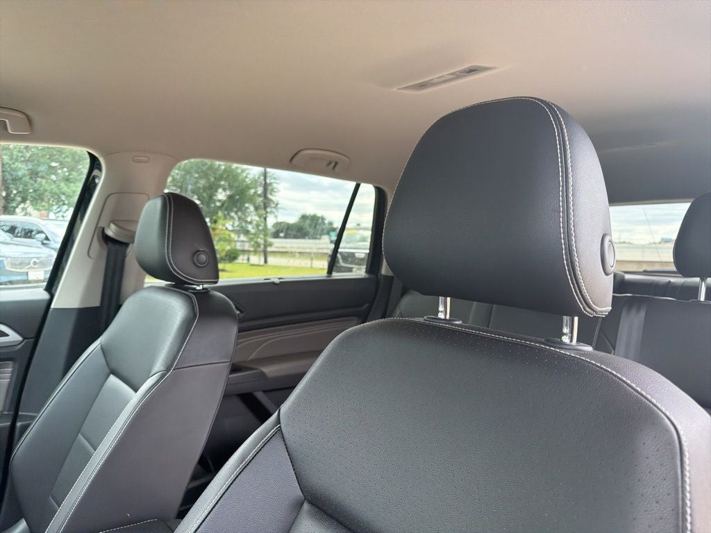 2023 Volkswagen Atlas 3.6L V6 SE w/Technology