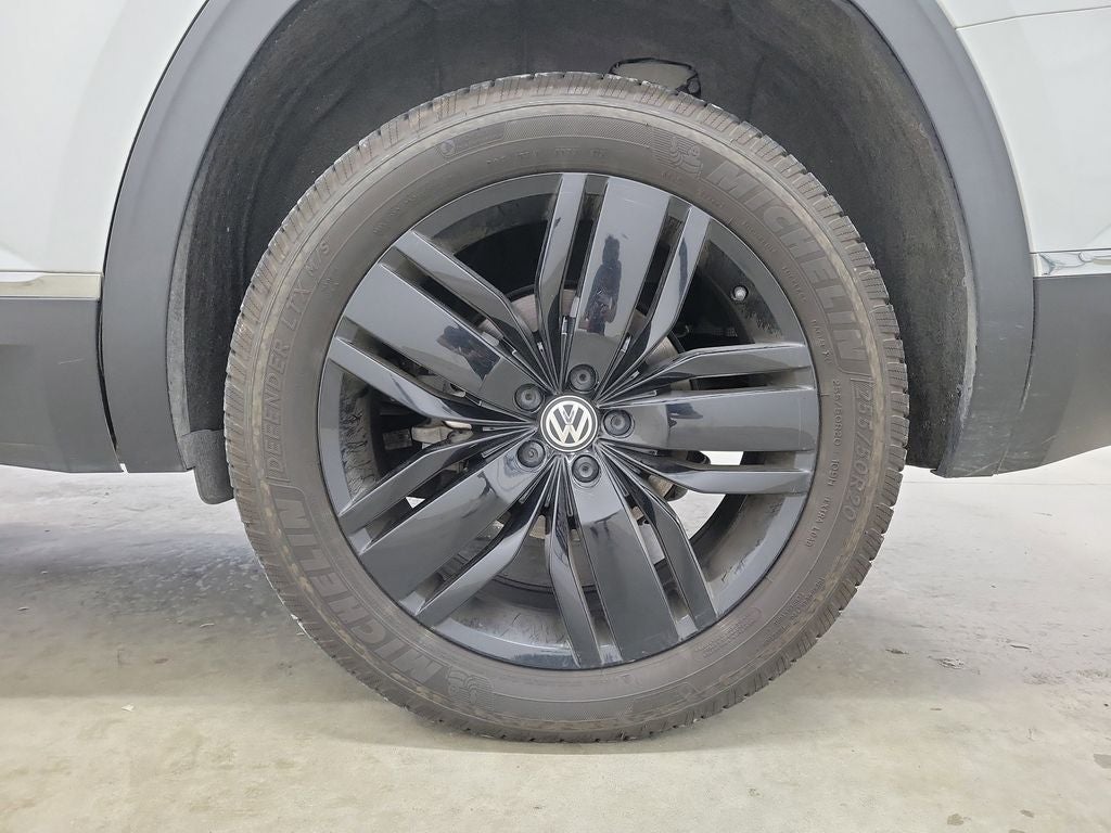 2018 Volkswagen Atlas SEL Premium 4Motion