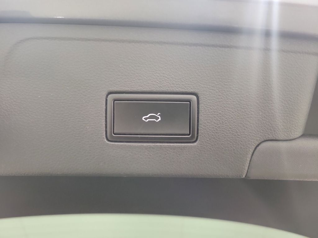 2021 Volkswagen Atlas Cross Sport 3.6L V6 SE w/Technology