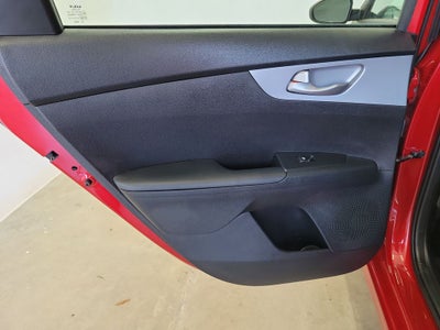 2024 Kia Forte Base
