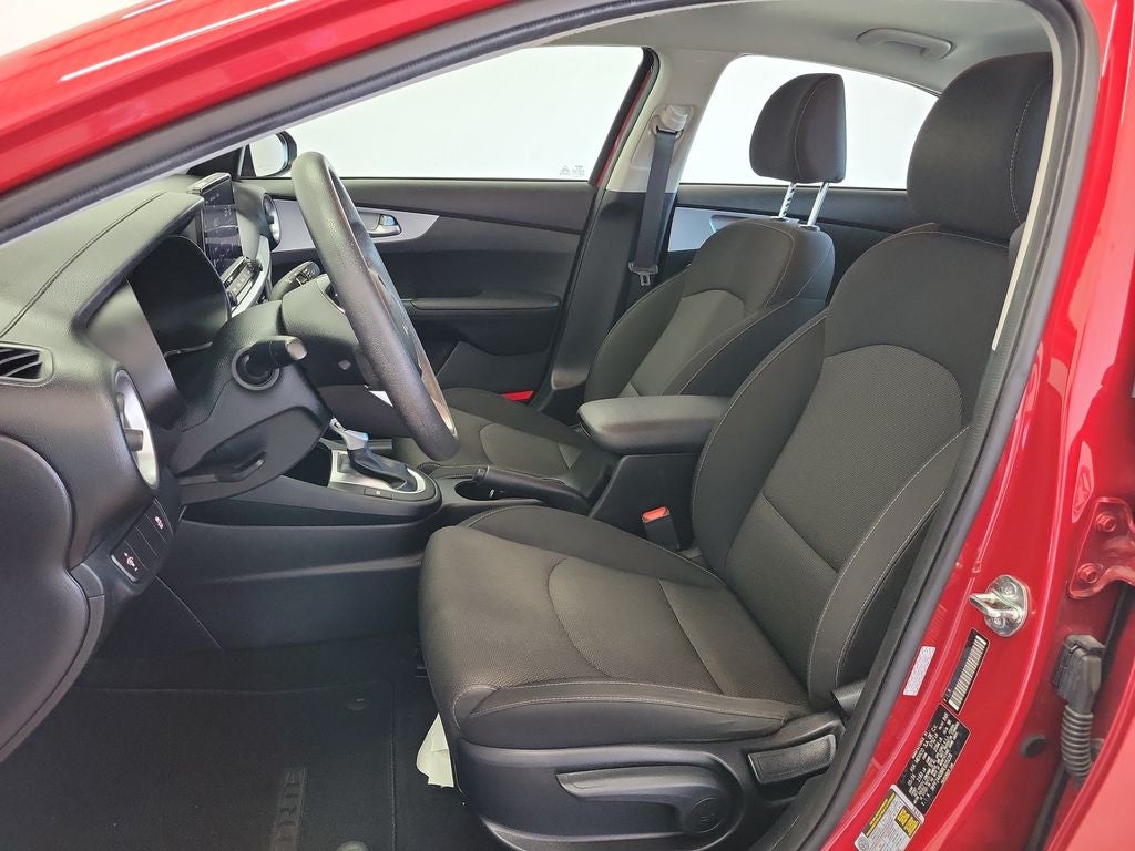 2024 Kia Forte Base