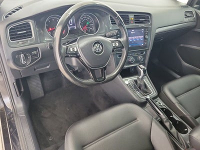 2019 Volkswagen Golf TSI SE 4-Door