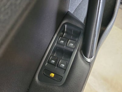2019 Volkswagen Golf TSI SE 4-Door