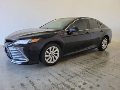 2022 Toyota Camry LE