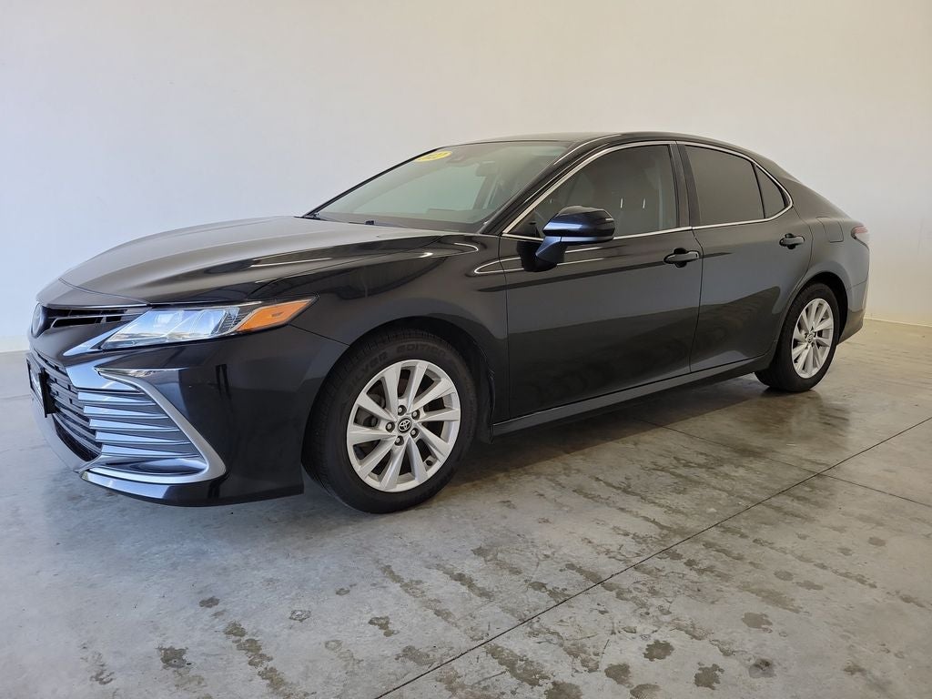 2022 Toyota Camry LE