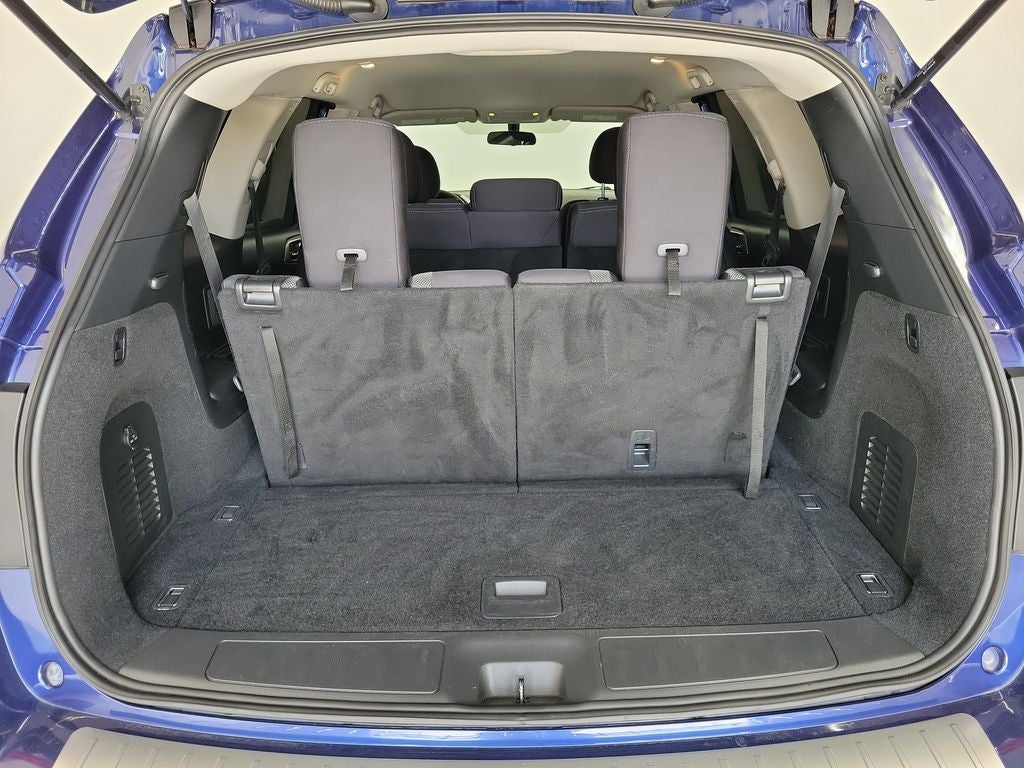 2020 Nissan Pathfinder S