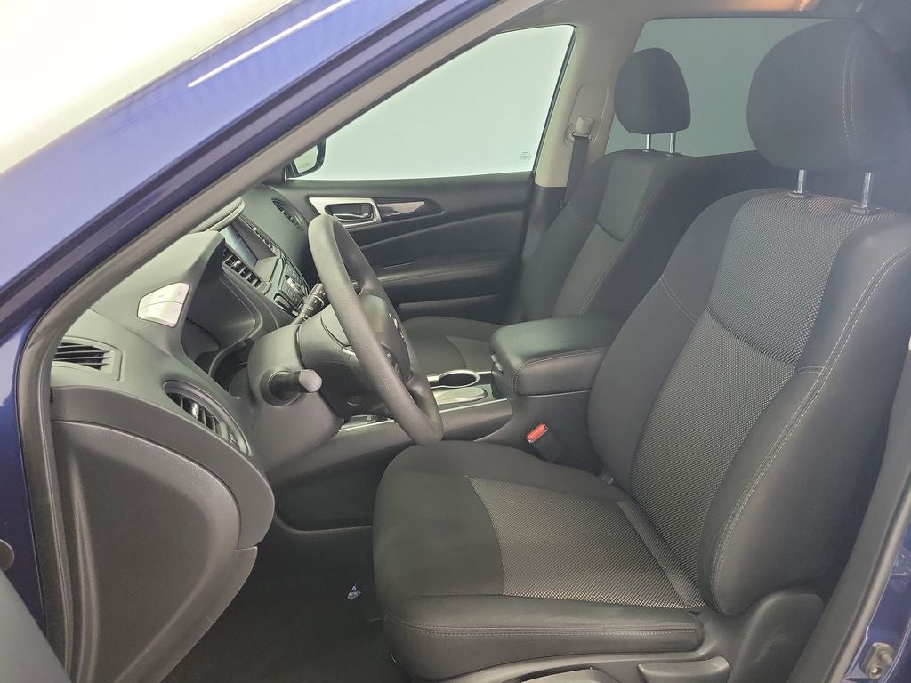 2020 Nissan Pathfinder S