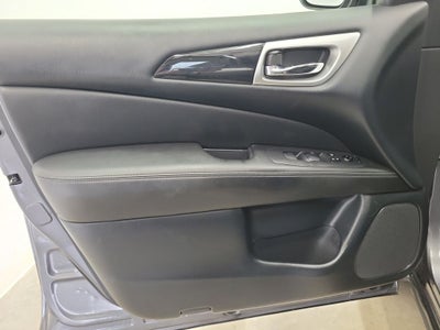 2020 Nissan Pathfinder S
