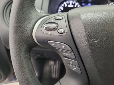 2020 Nissan Pathfinder S