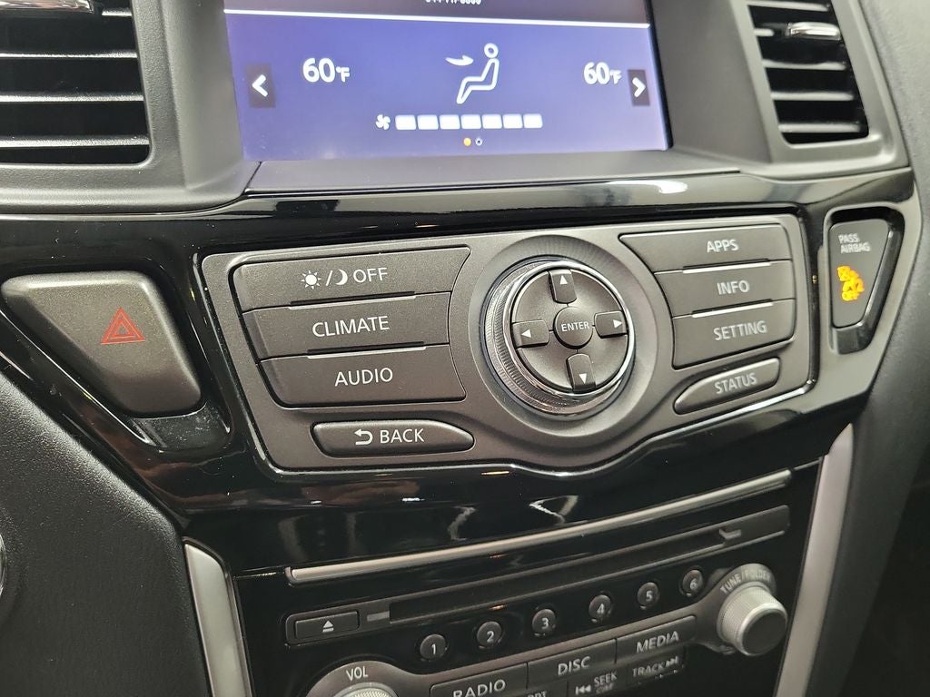 2020 Nissan Pathfinder S
