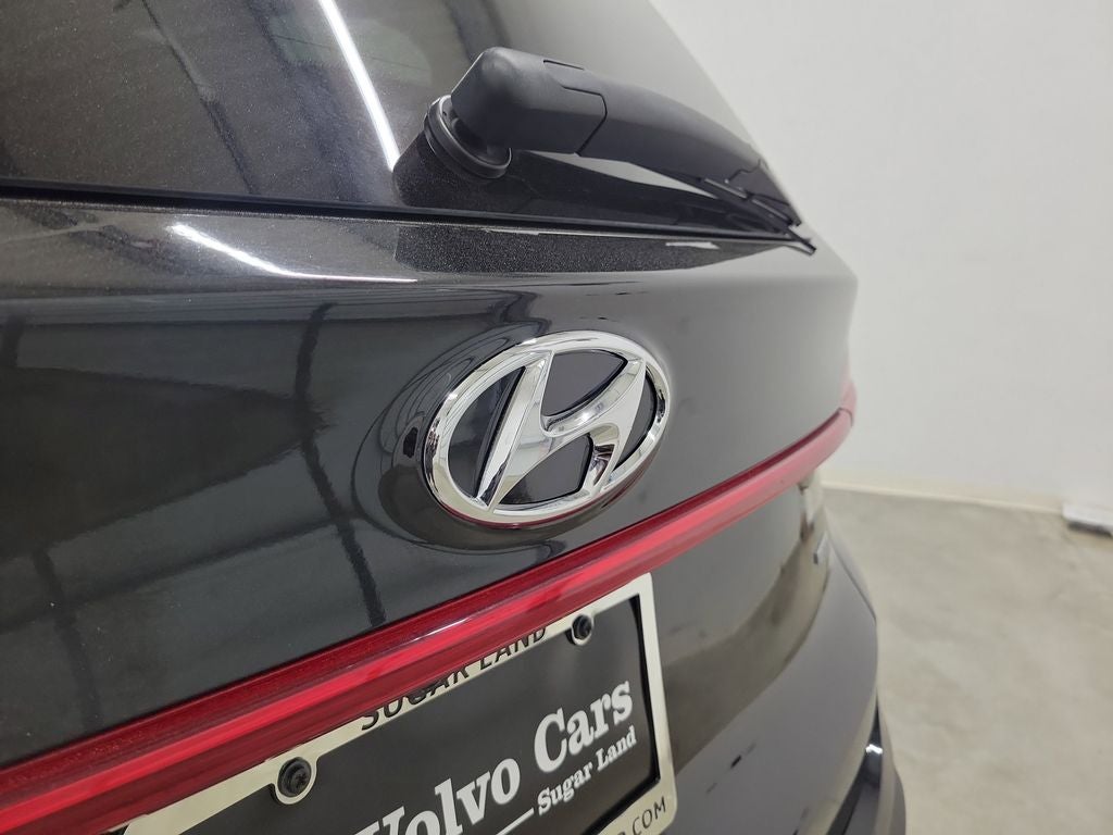 2022 Hyundai Santa Fe SE