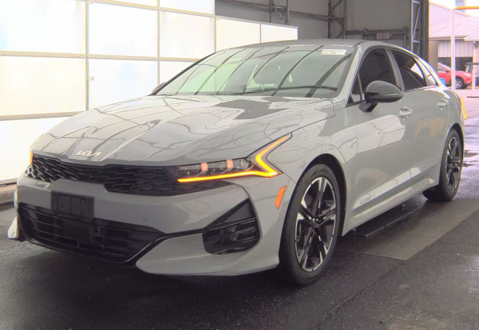 2023 Kia K5 GT-Line