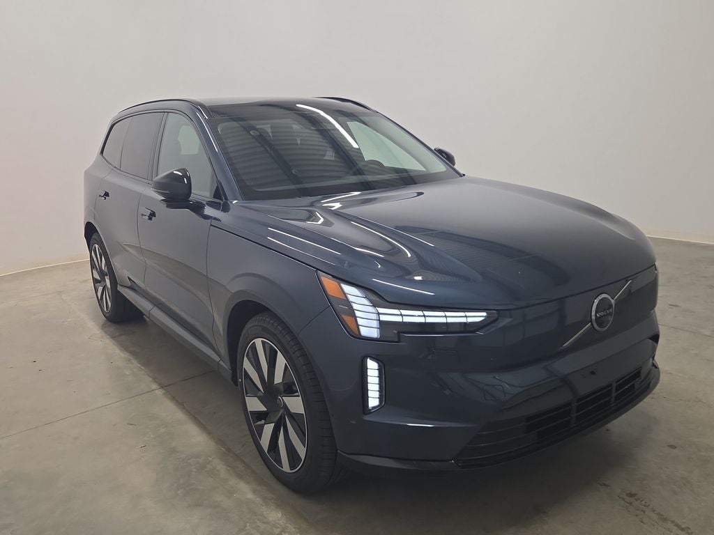 2026 Volvo EX90 Twin Motor Ultra 6-Seater