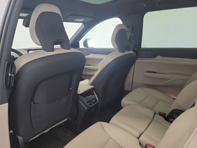 2026 Volvo EX90 Base