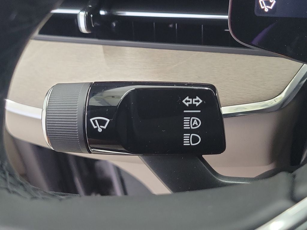 2026 Volvo EX90 Base