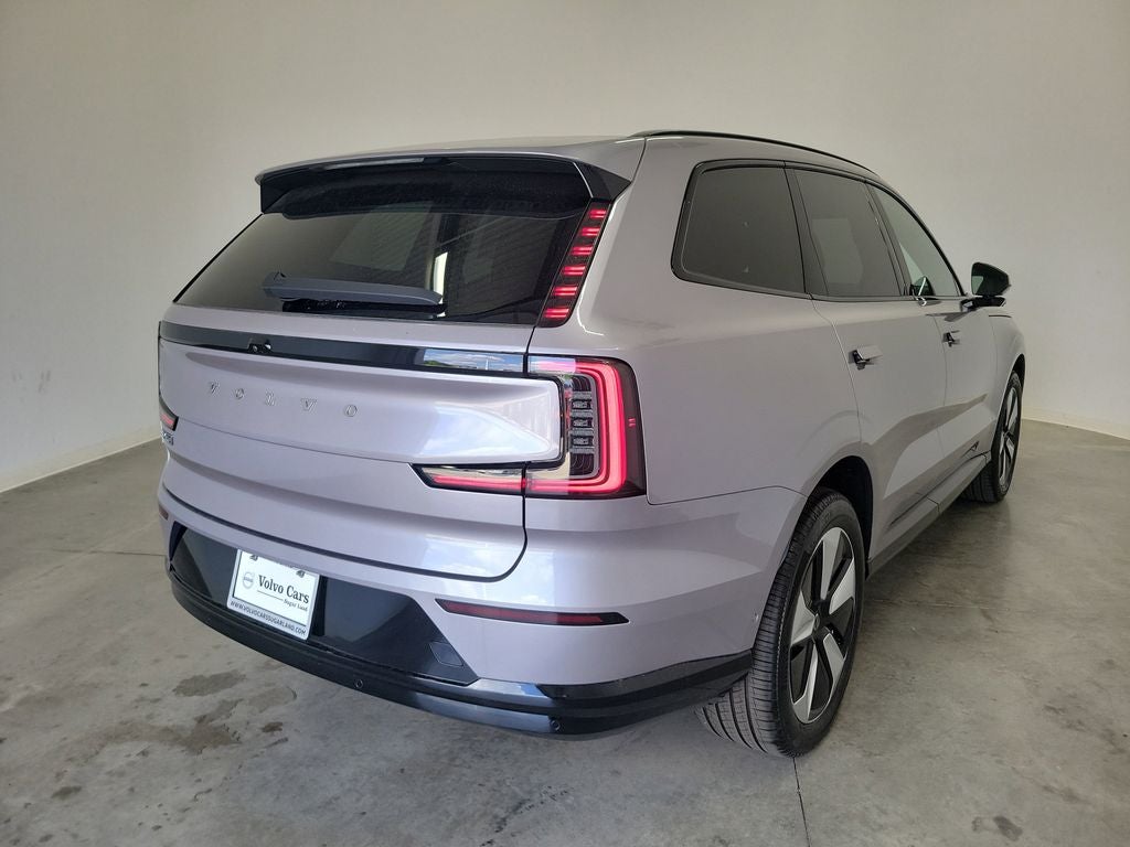 2026 Volvo EX90 Base