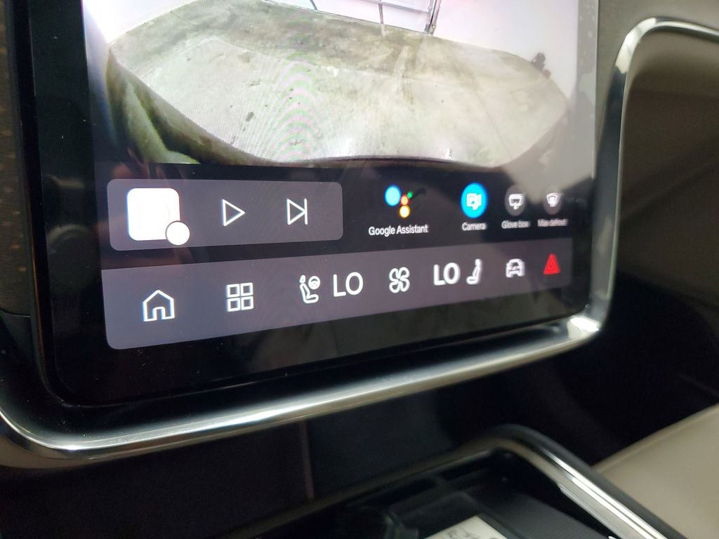 2025 Volvo EX90 Twin Motor Performance Ultra 6-Seater