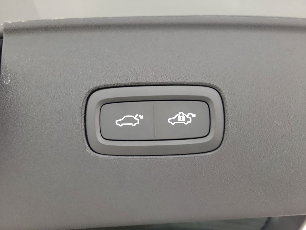 2025 Volvo EX90 Twin Motor Performance Ultra 7-Seater