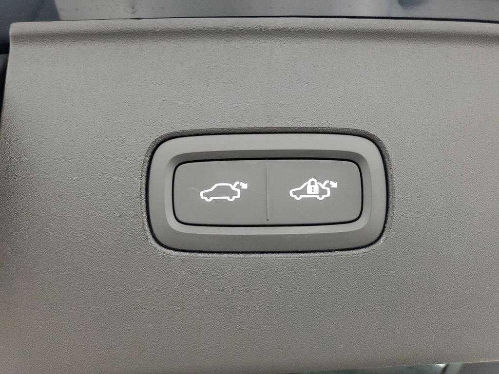 2025 Volvo EX90 Twin Motor Plus 7-Seater