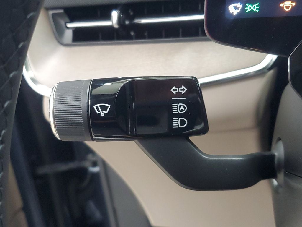 2025 Volvo EX90 Twin Motor Plus 7-Seater