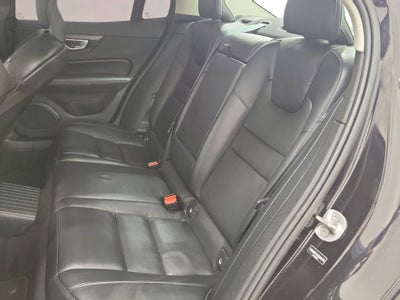 2025 Volvo S60 Plug-In Hybrid T8 Plus