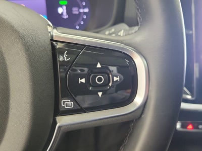2025 Volvo S60 Plug-In Hybrid T8 Plus
