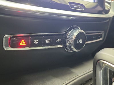 2025 Volvo S60 Plug-In Hybrid T8 Plus