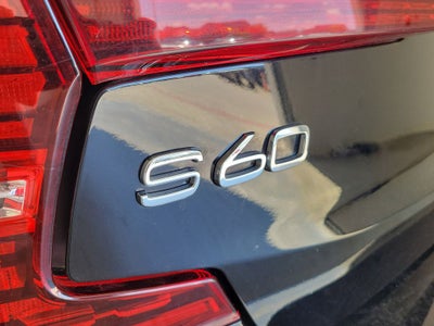 2025 Volvo S60 Plug-In Hybrid T8 Plus