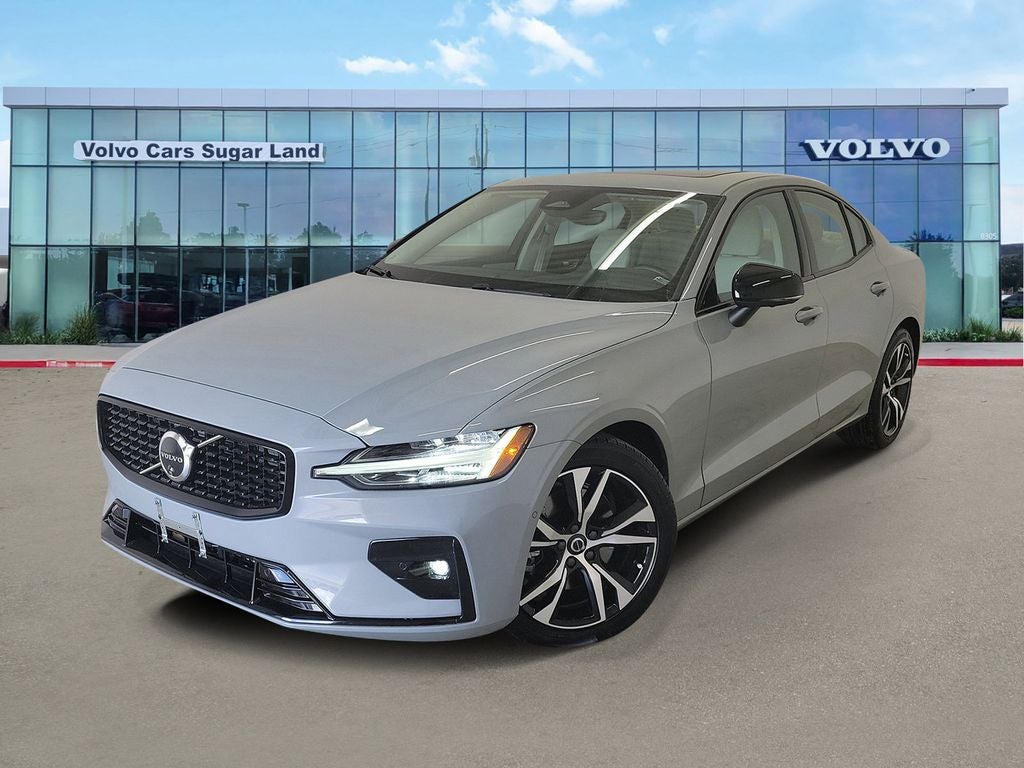 2025 Volvo S60 B5 Plus